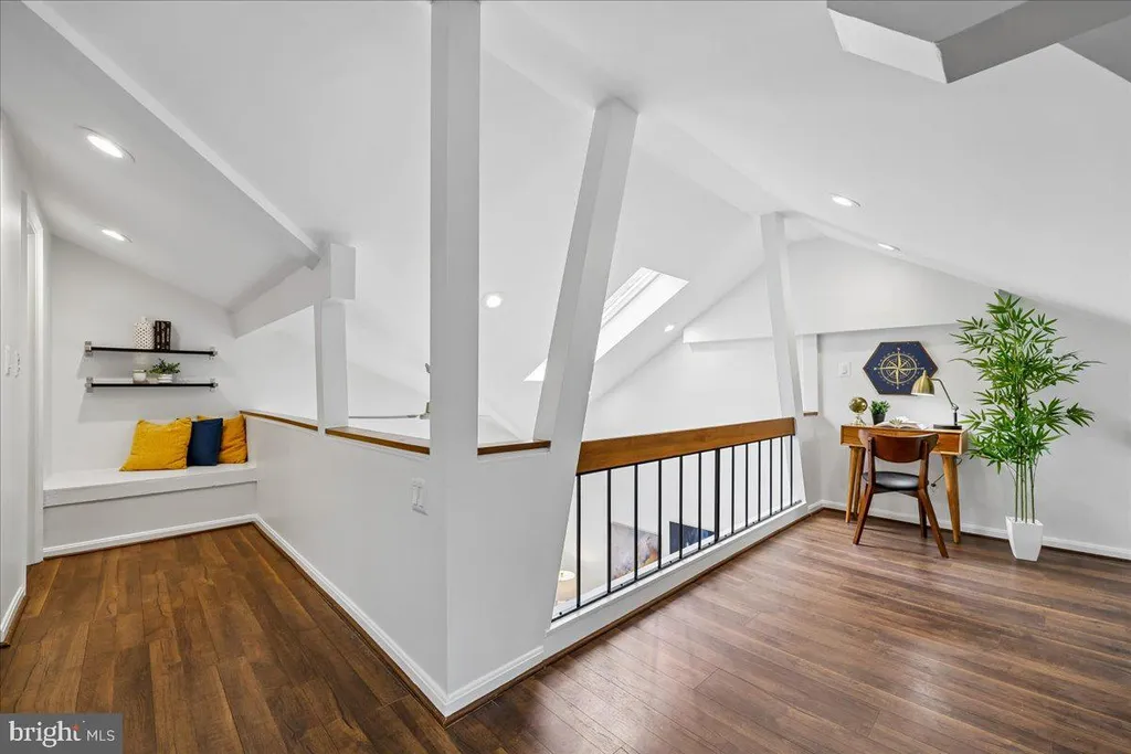 Additional image 28 of 3621 39th Street NW Unit E323, Washington, DC 20016