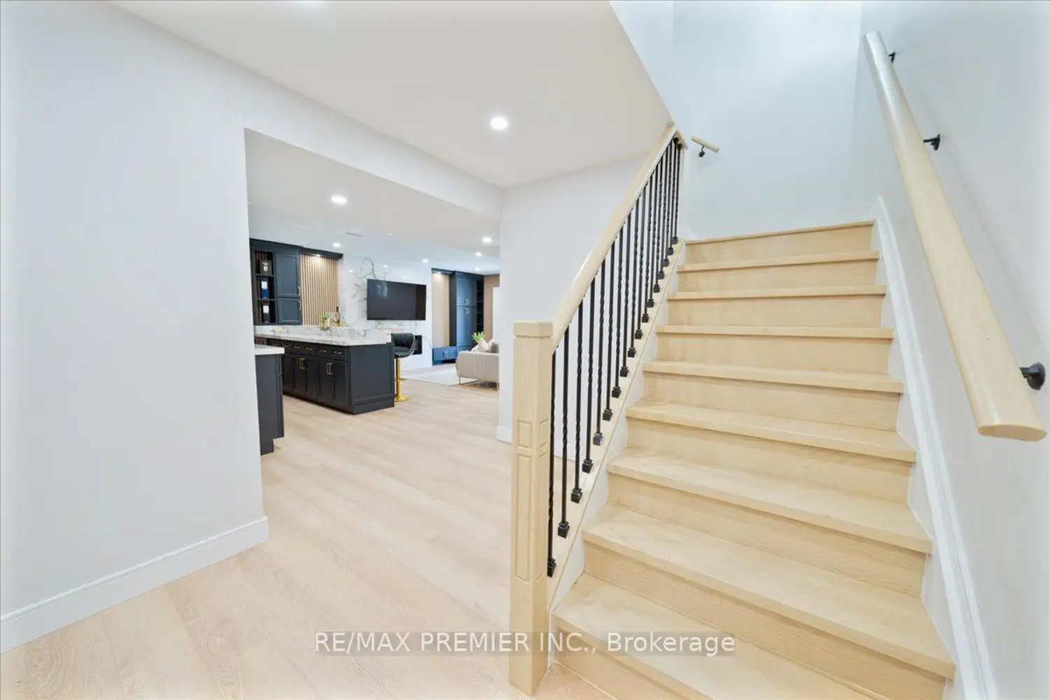 Additional image 17 of 157 Jeanne Drive