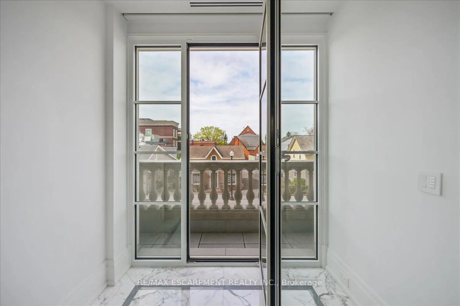 Additional image 6 of 300 Randall Street 211