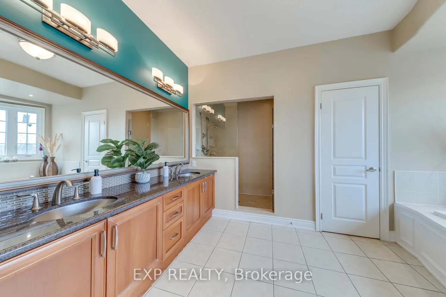 Additional image 11 of 530 Golfview Court