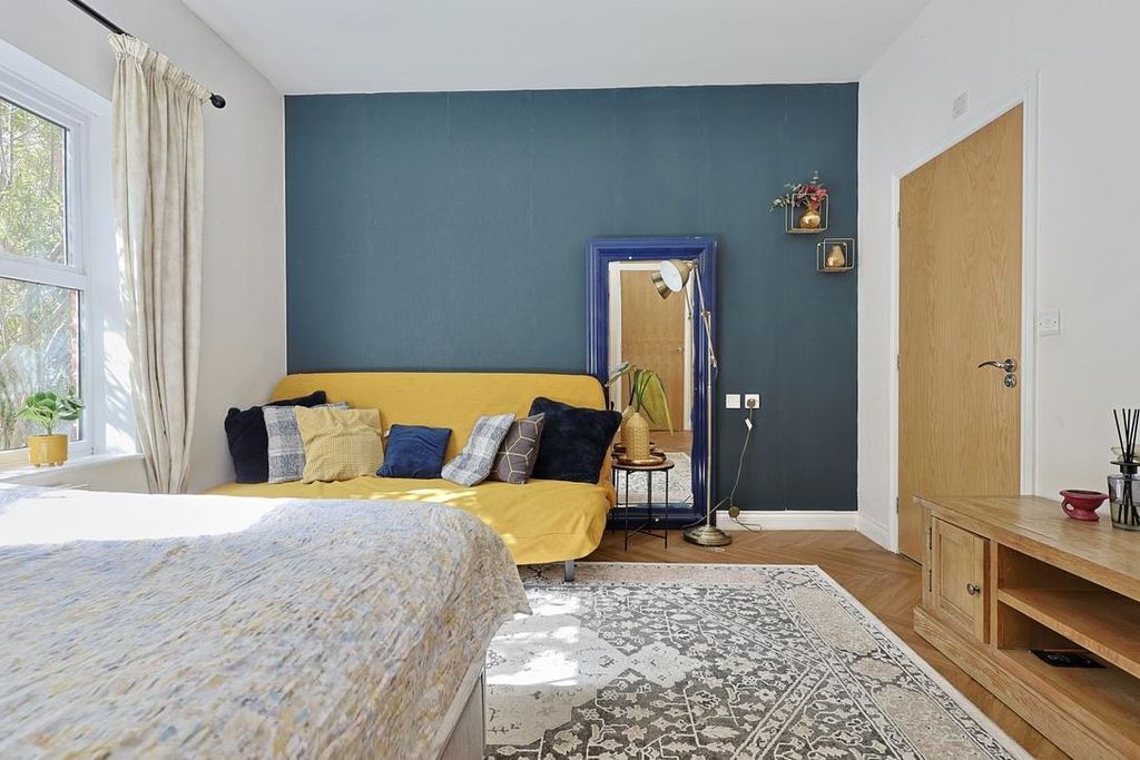 Additional image 15 of 5 bed end terrace house for saleFeatherstone Grove, Newcastle Upon Tyne NE3