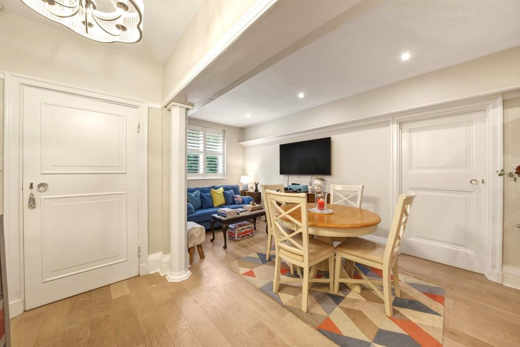 Additional image 4 of 3 bed flat for saleLucknow Avenue, Nottingham NG3