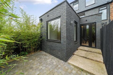 Hamilton Road, Golders Green, London NW11