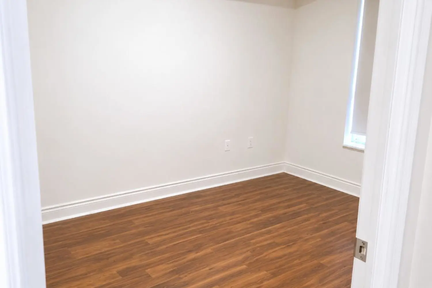 500 Doris Avenue 2420 photo 3
