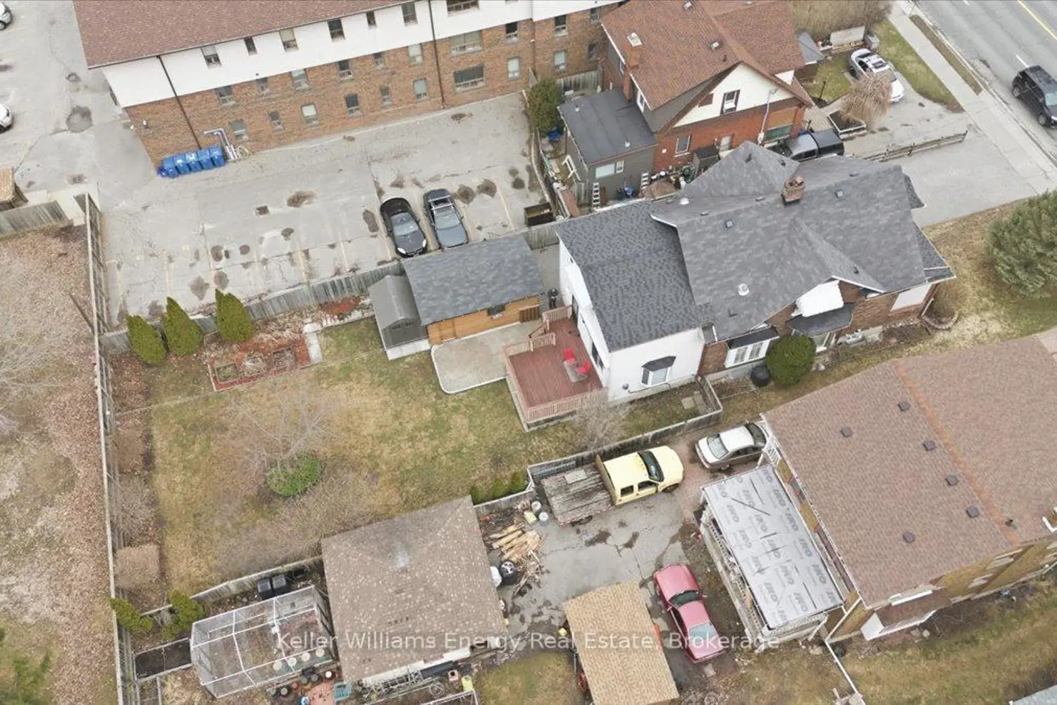 Additional image 20 of 482 Simcoe Street