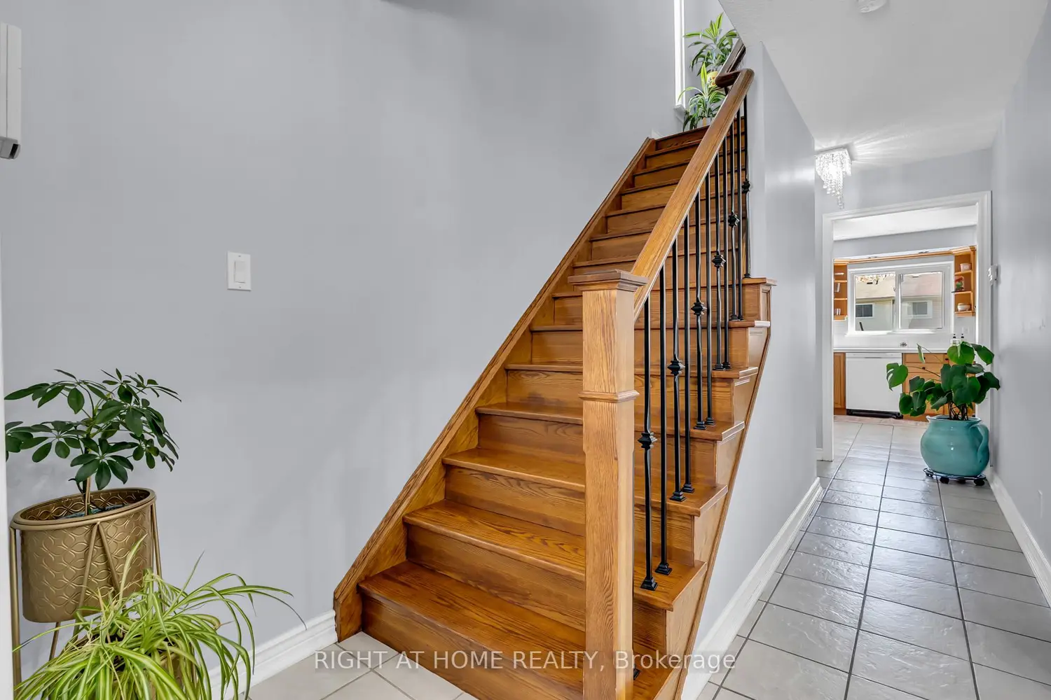 Additional image 10 of 940 Gentry Crescent