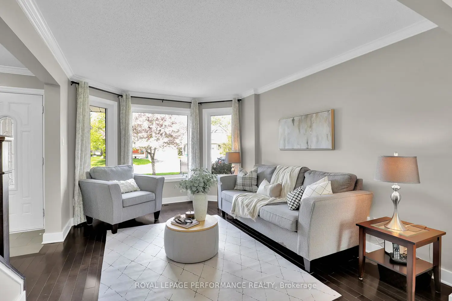 50 Picasso Drive photo 4