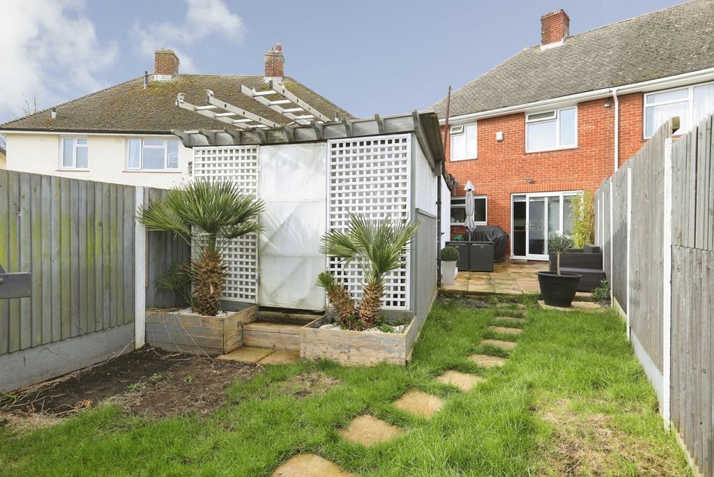 Additional image 18 of 3 bed semi-detached house for saleManor Grove, Sittingbourne, Kent ME10