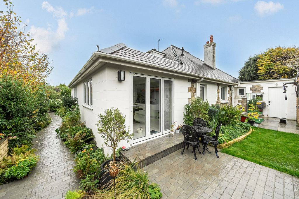 Additional image 19 of 4 bed detached bungalow for saleFarm Close, Elmer, Bognor Regis PO22
