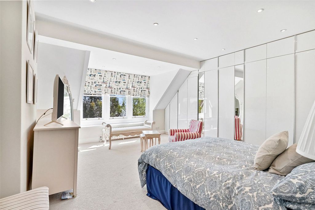 Additional image 22 of 7 bed semi-detached house for salePark Road, Penarth CF64