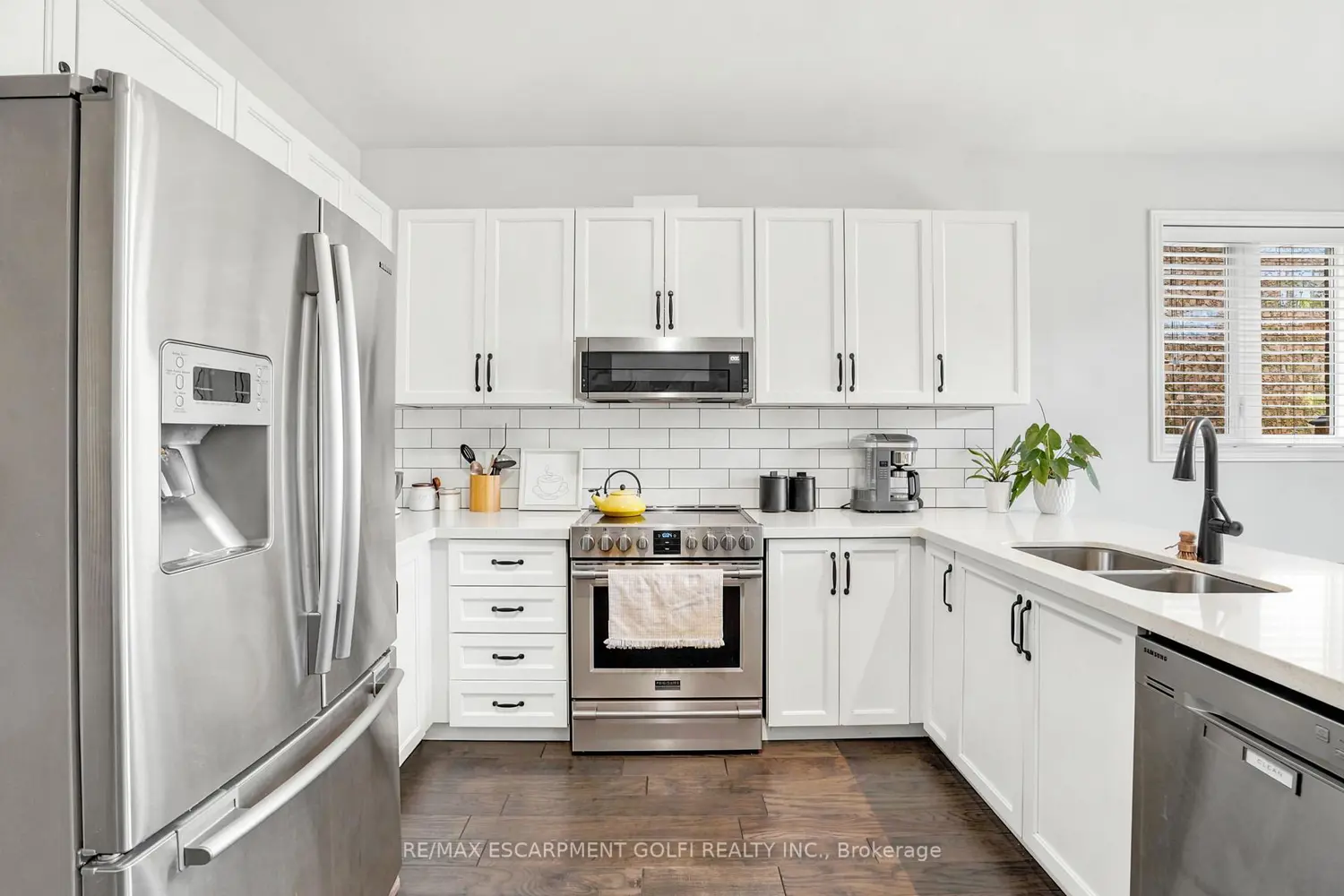 Additional image 4 of 49 Narbonne Crescent