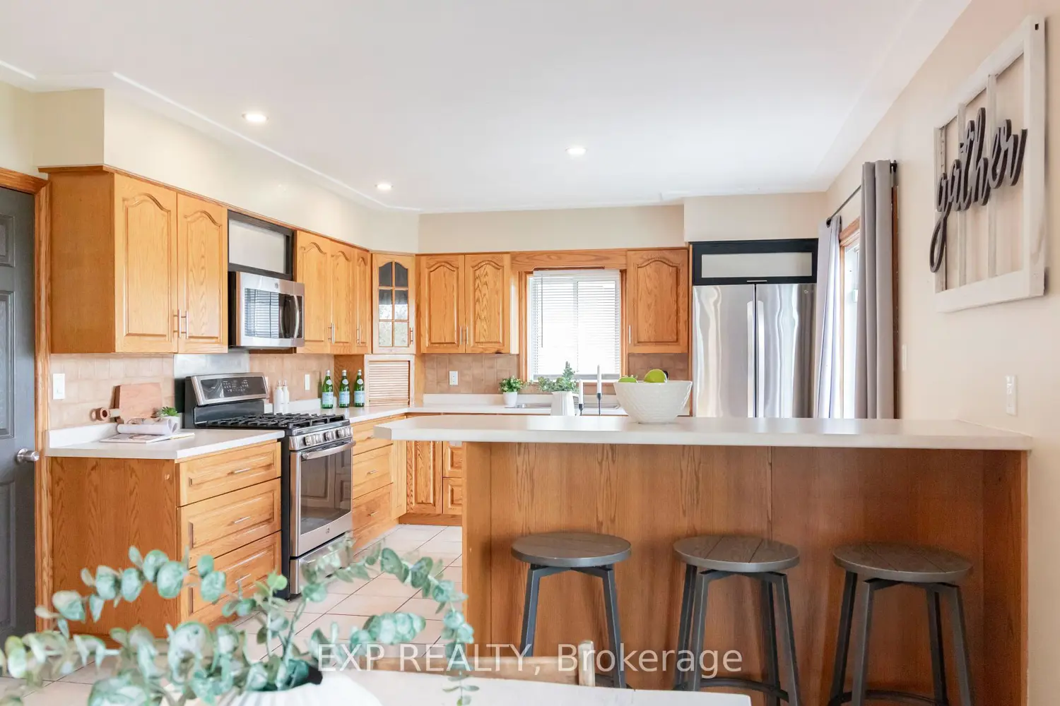 Additional image 11 of 3988 Galt Street