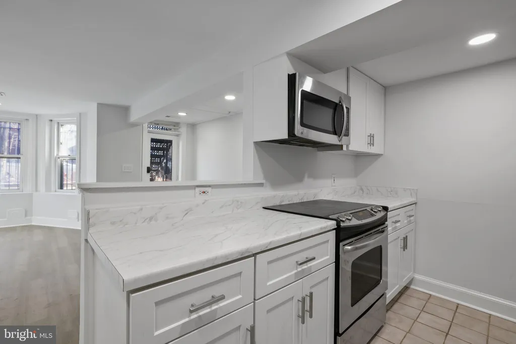 Additional image 17 of 106 8th Street NE Unit B, Washington, DC 20002