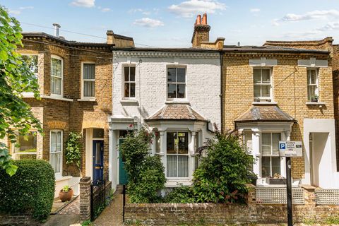Elliott Road, London W4