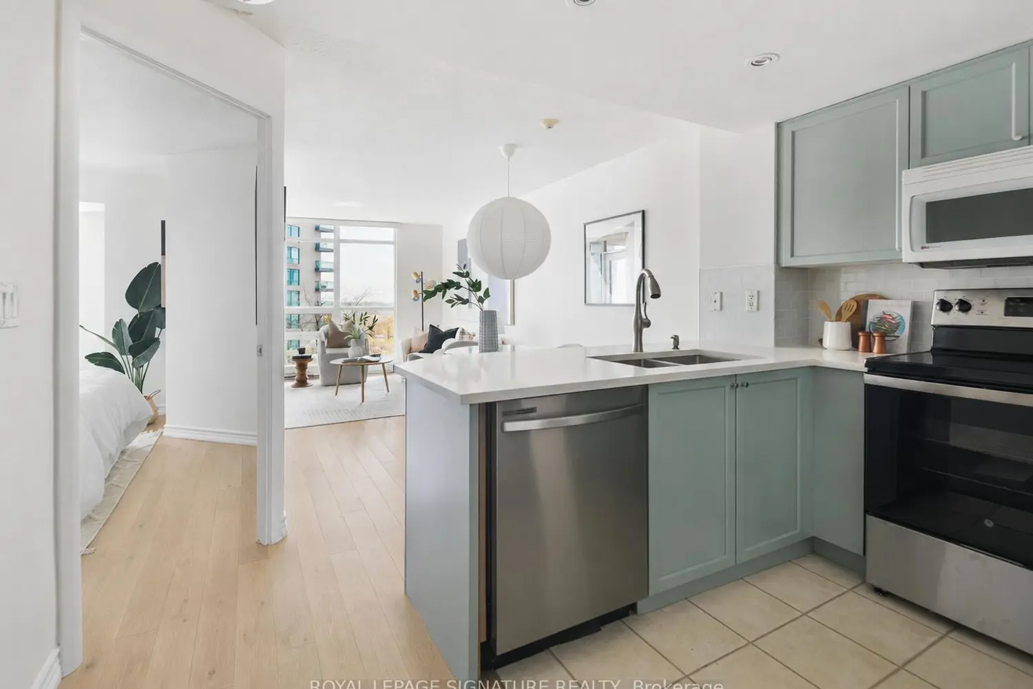 231 Fort York Boulevard 1102 photo 3