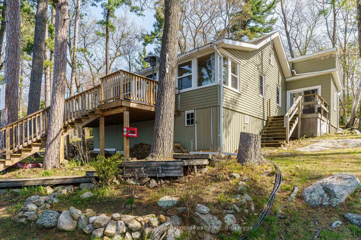 Additional image 13 of 99 Bala Park Island