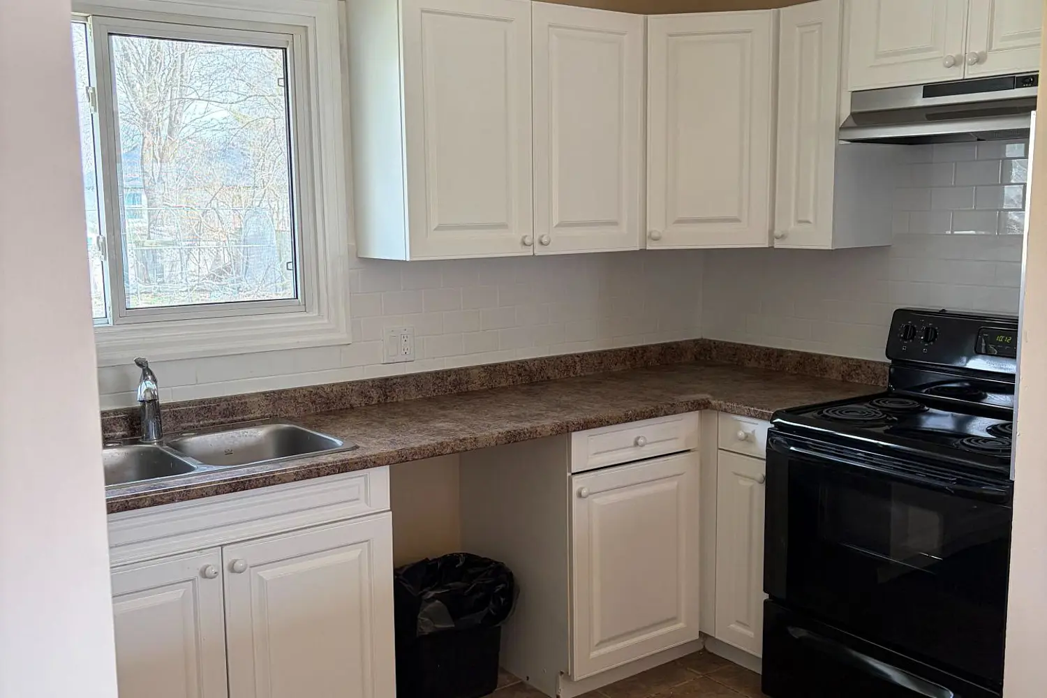 Additional image 8 of 1548 Dale Street