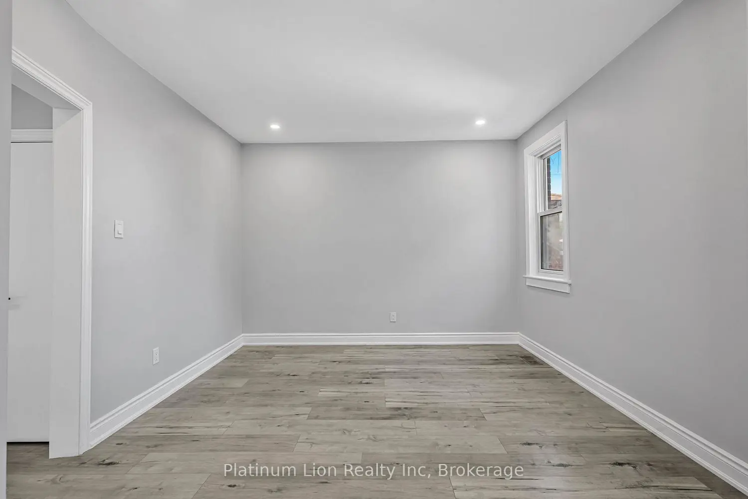 Additional image 9 of 146 Craigroyston Road