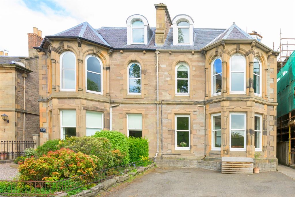 2 bed flat for saleKings Place, Perth PH2