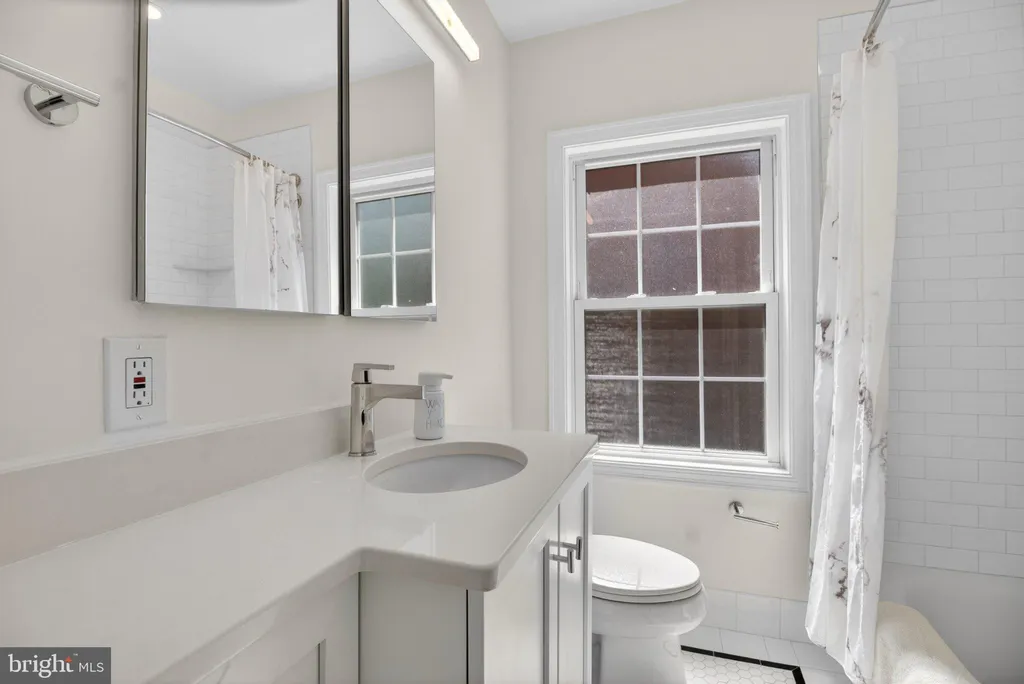 Additional image 29 of 5028 Massachusetts Avenue NW, Washington, DC 20016