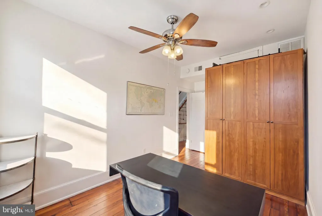 Additional image 34 of 319 C Street SE, Washington, DC 20003
