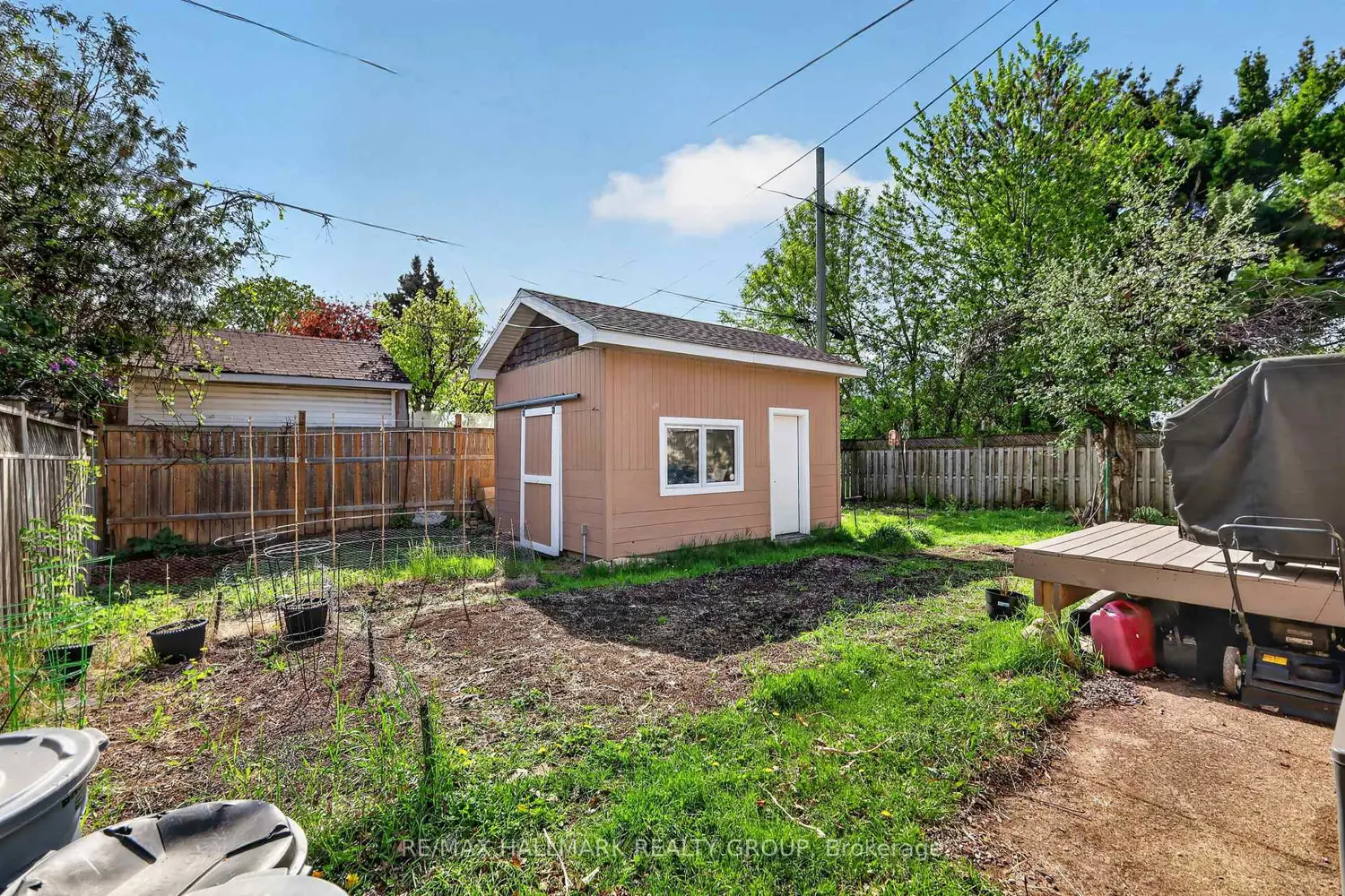 Additional image 16 of 1317 Avenue Q