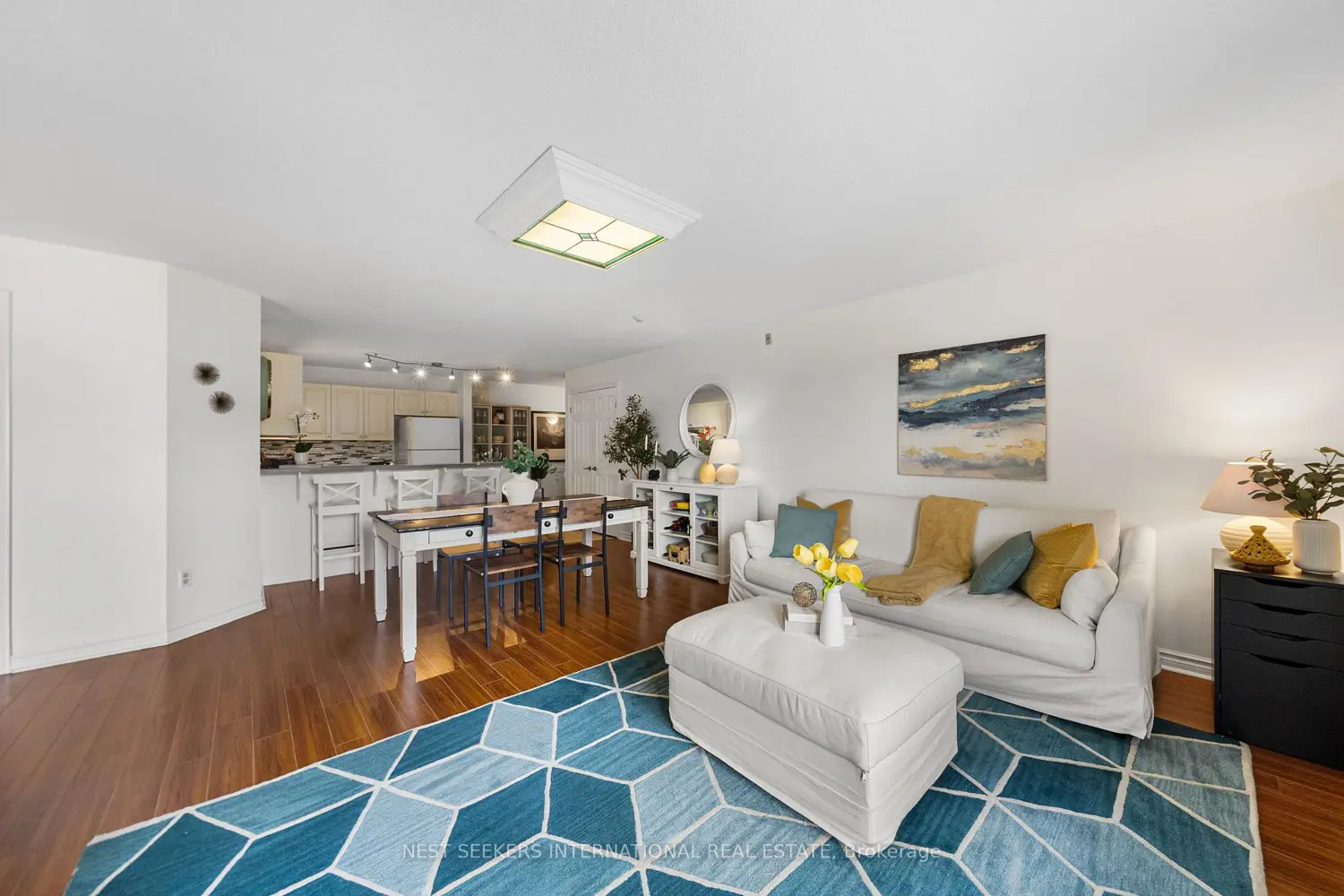 Additional image 6 of 2020 Cleaver Avenue 301