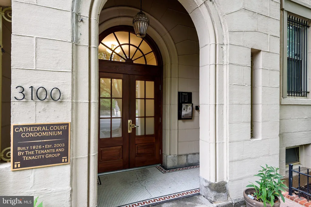 Additional image 4 of 3100 Wisconsin Avenue NW Unit 105, Washington, DC 20016