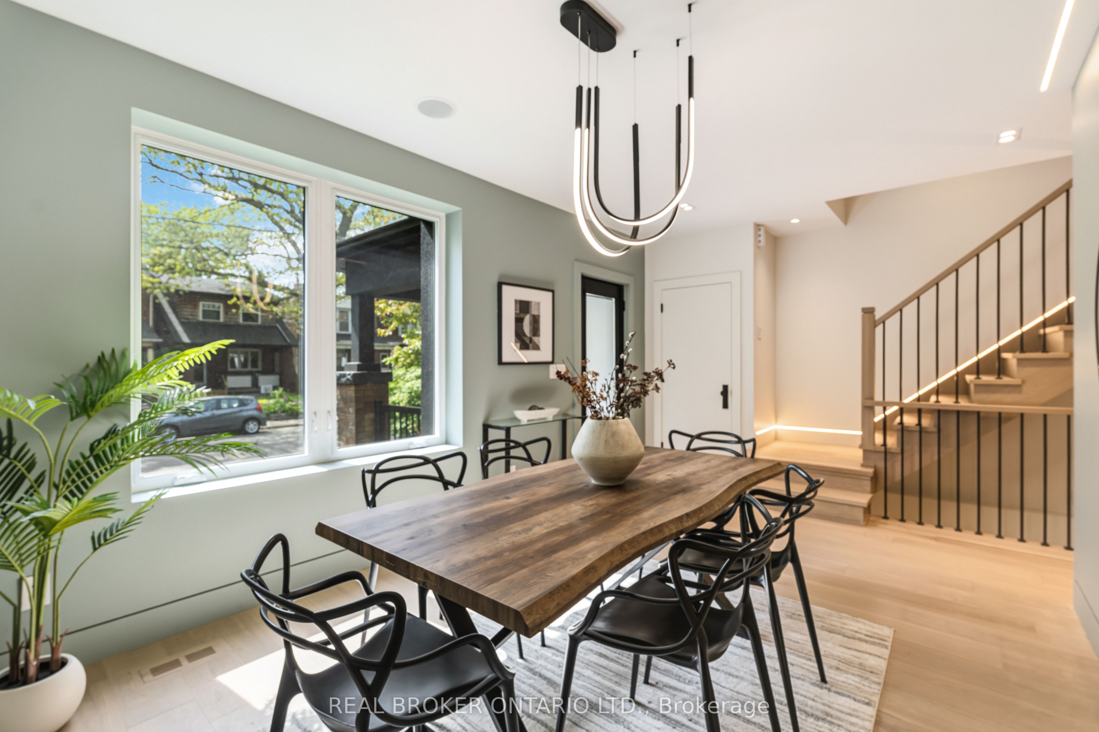 Additional image 4 of 143 Fairview Avenue, Toronto, ON, M6P 3A6