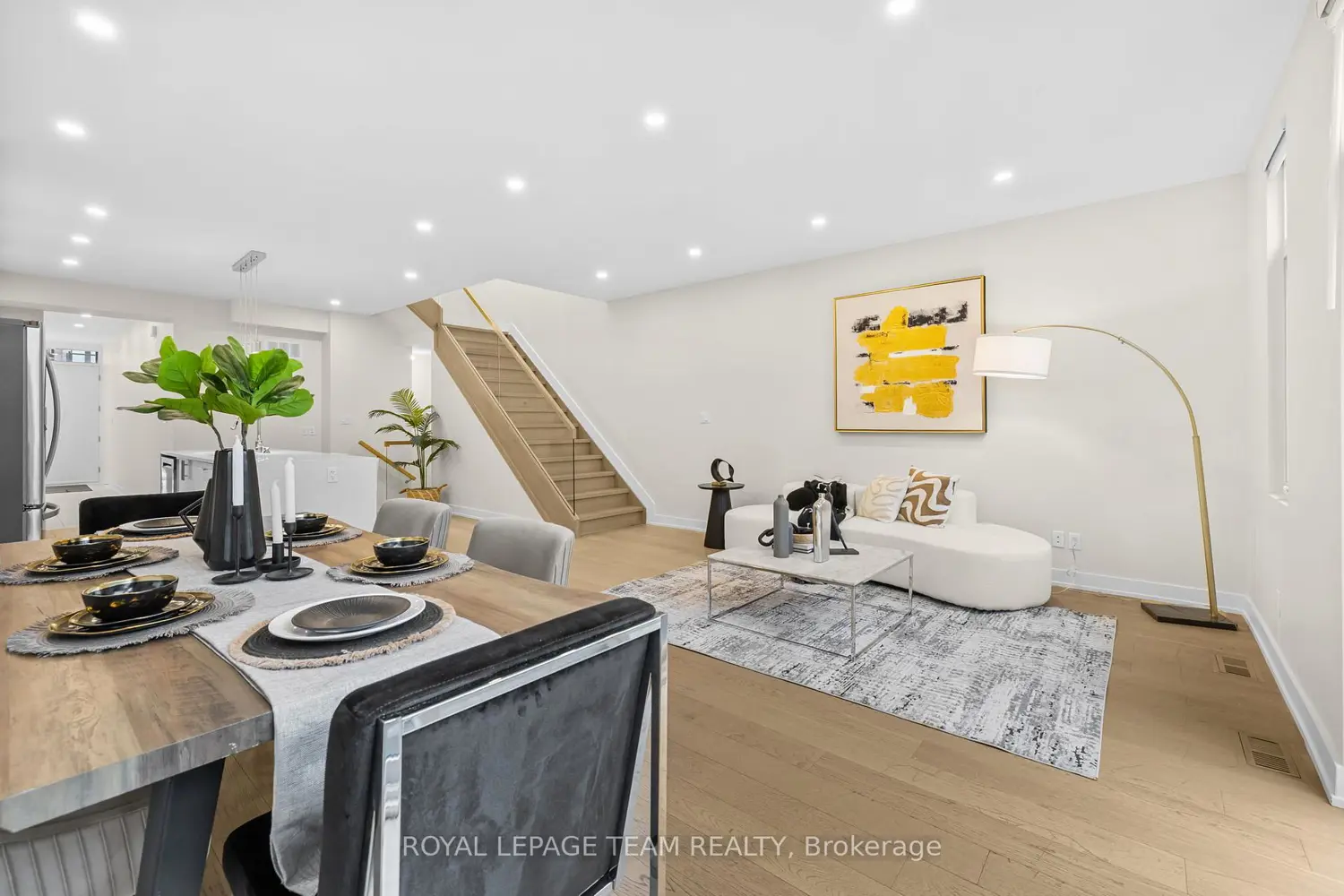 Additional image 10 of 498 Wentworth Avenue