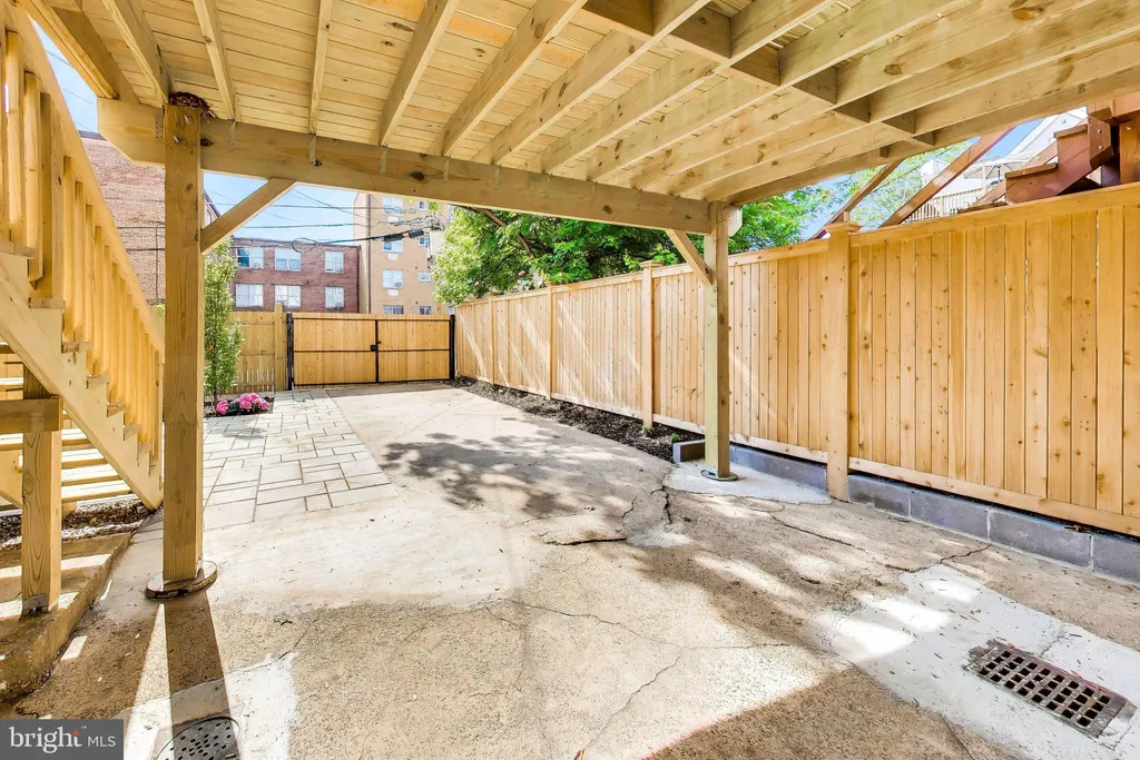 Additional image 41 of 3527 Hertford Place NW, Washington, DC 20010