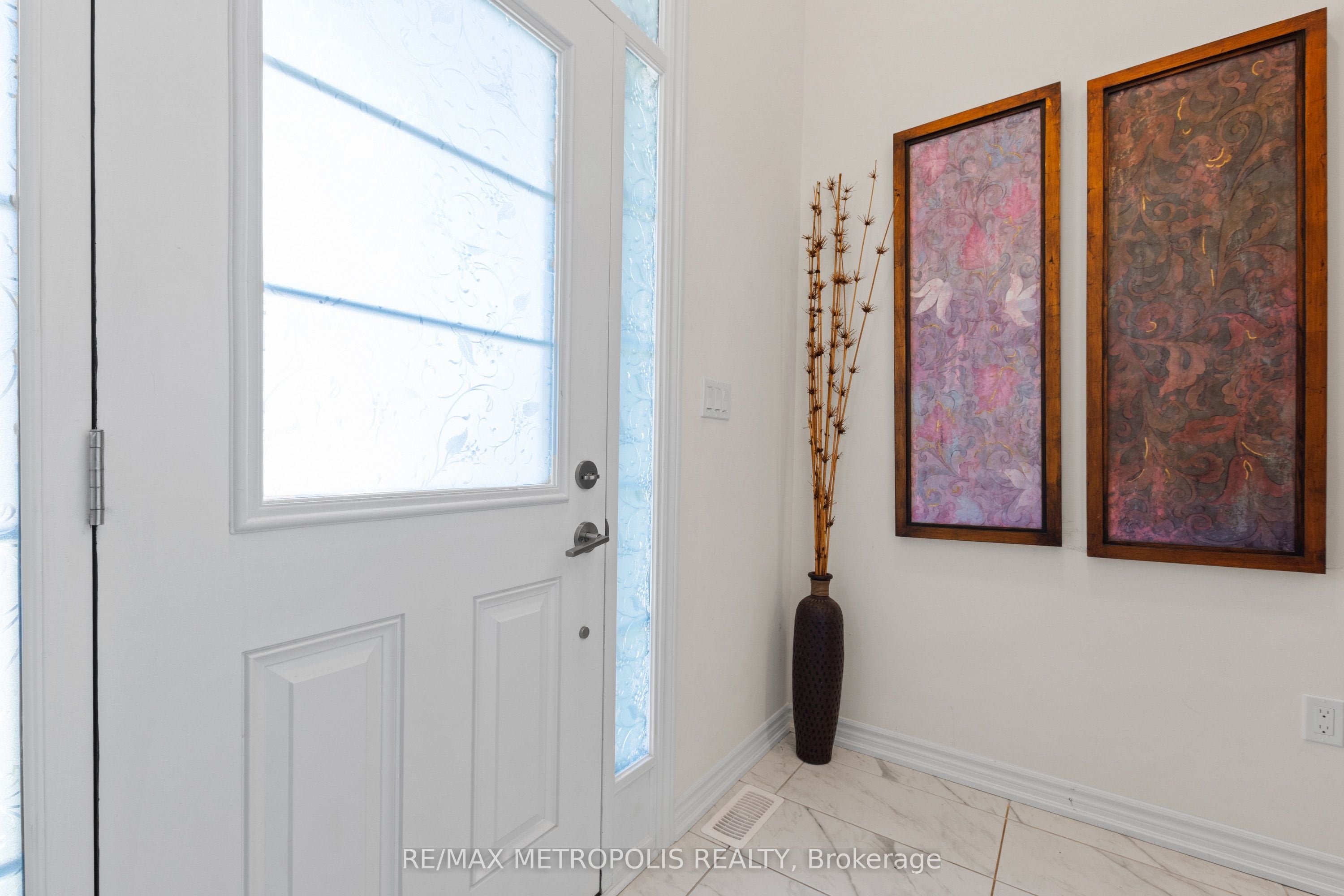1469 Watercress Way, Milton, ON, L9E 1Z9 photo 5