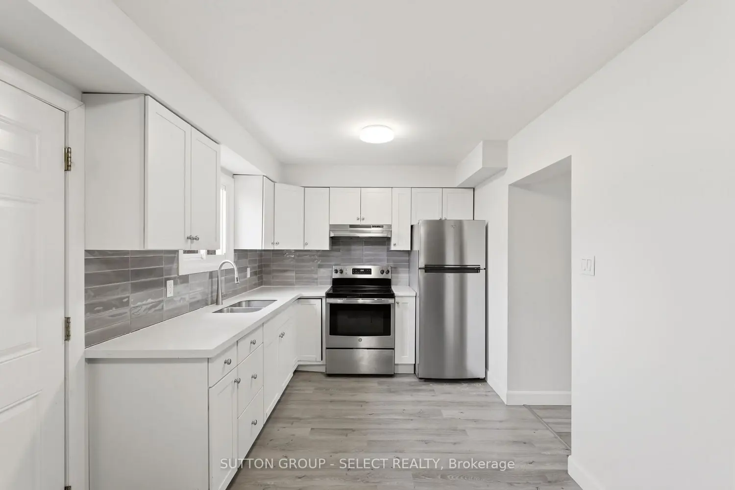 Additional image 7 of 51 Sholto Drive 24