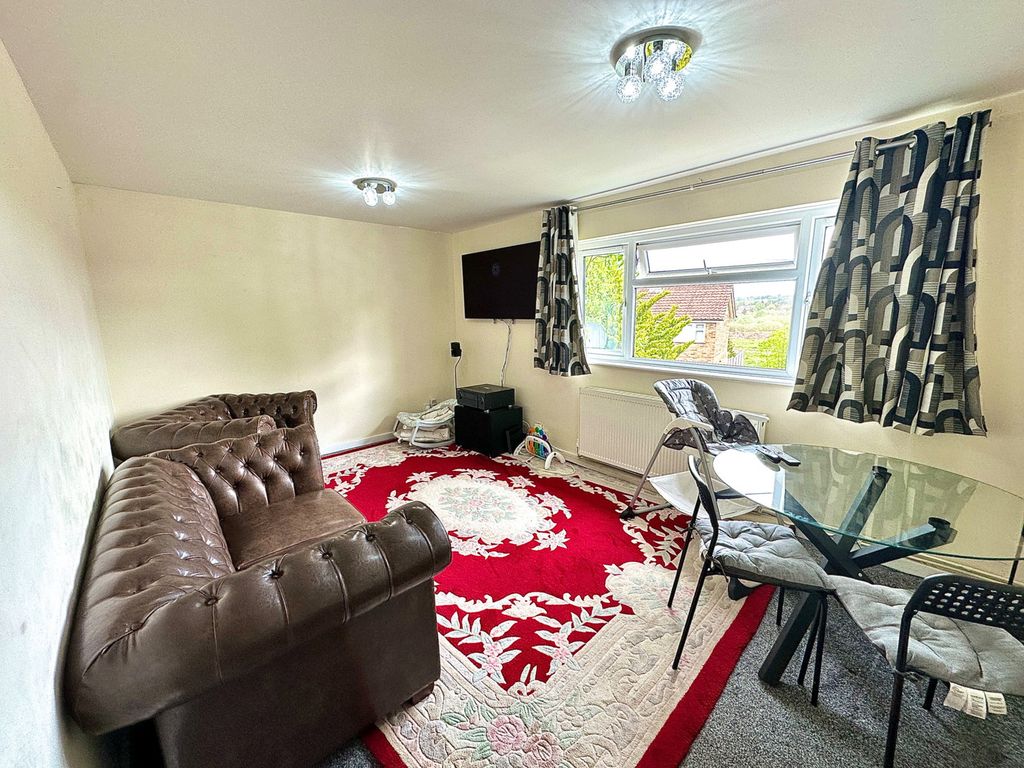 Additional image 2 of 2 bed flat for saleSwale Drive, Northampton NN5