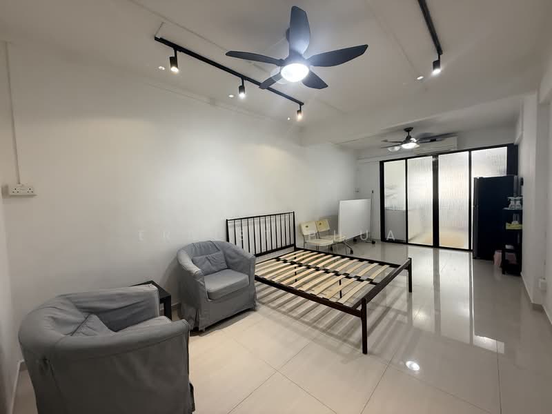 Additional image 2 of 516 Jurong West Street 52