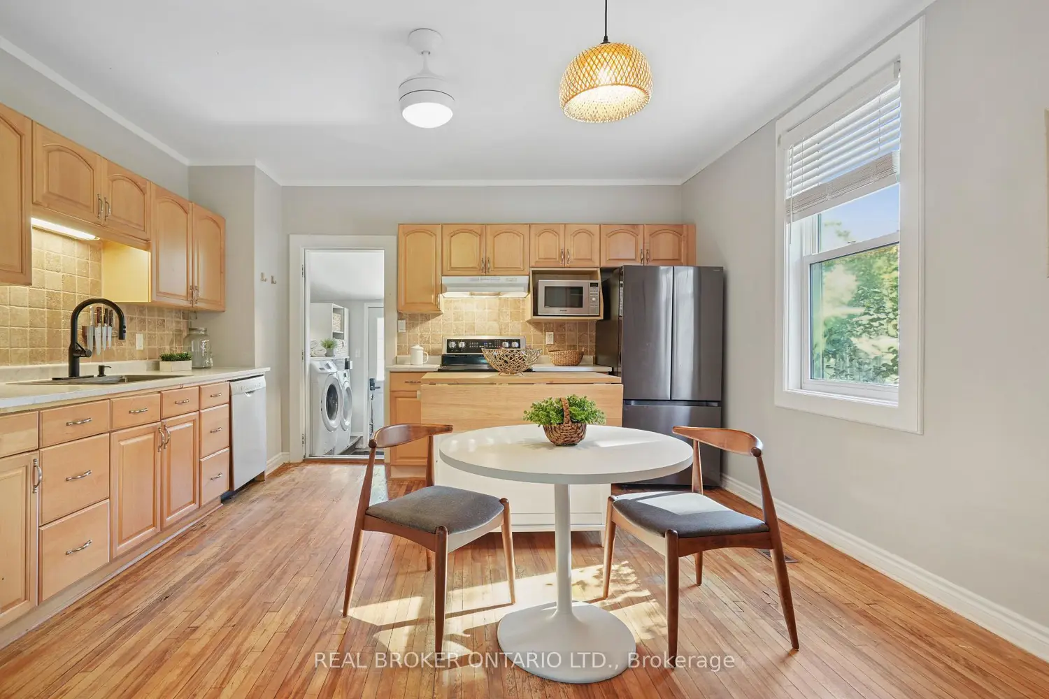 Additional image 4 of 2055 Embleton Road