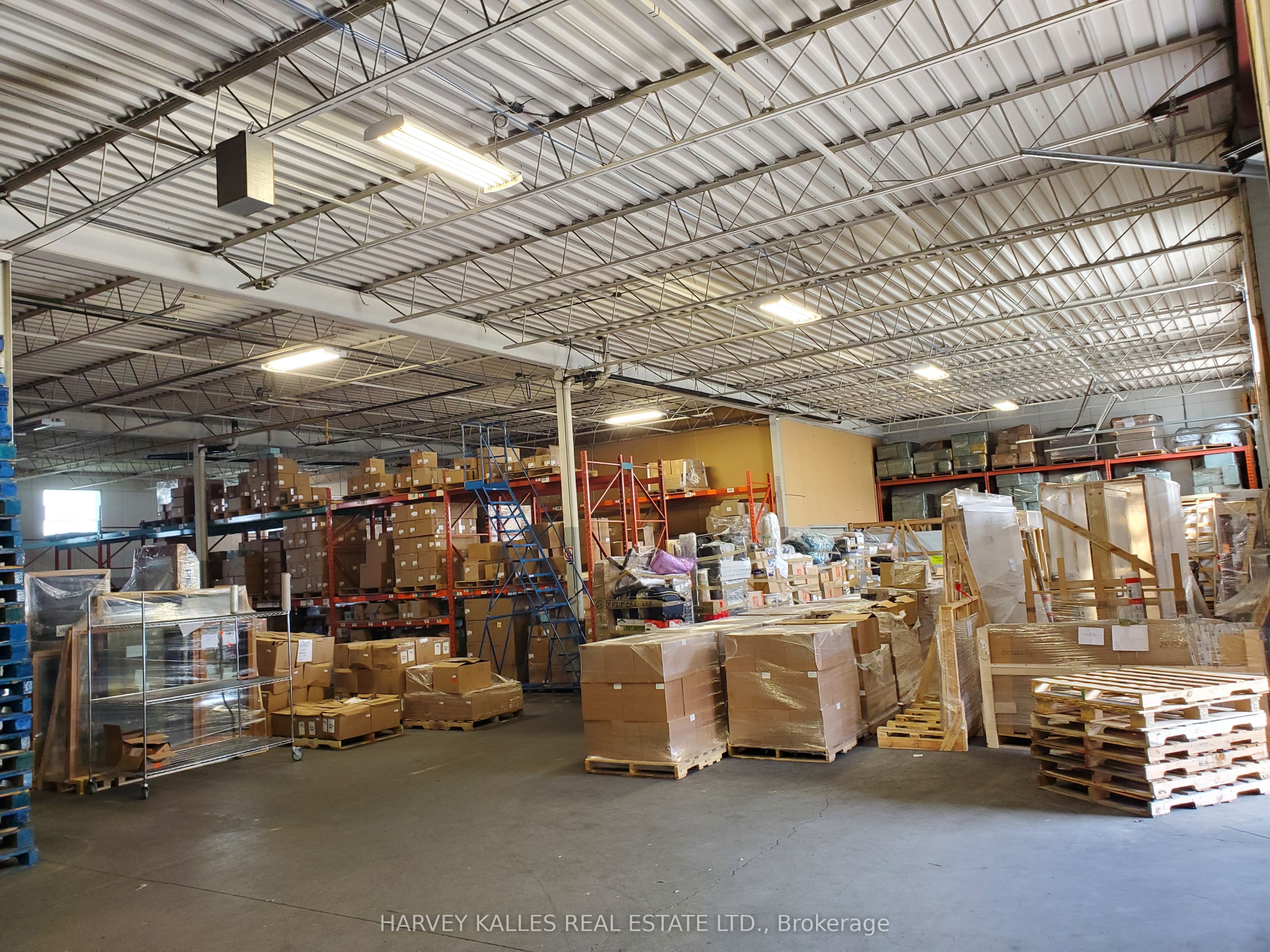 Additional image 2 of 27 Selby Road, Brampton, ON, L6W 1K5