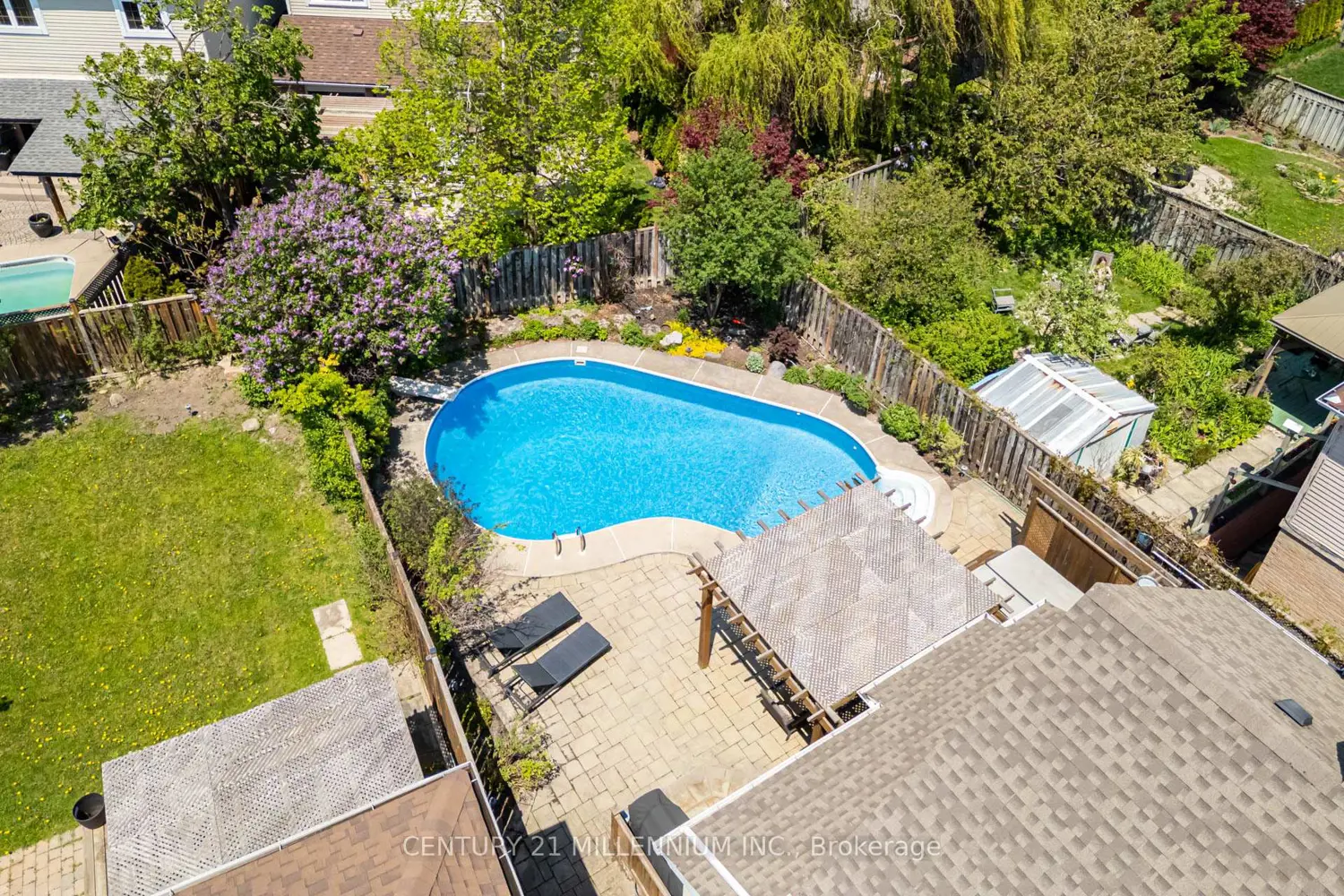 7220 Danton Promenade