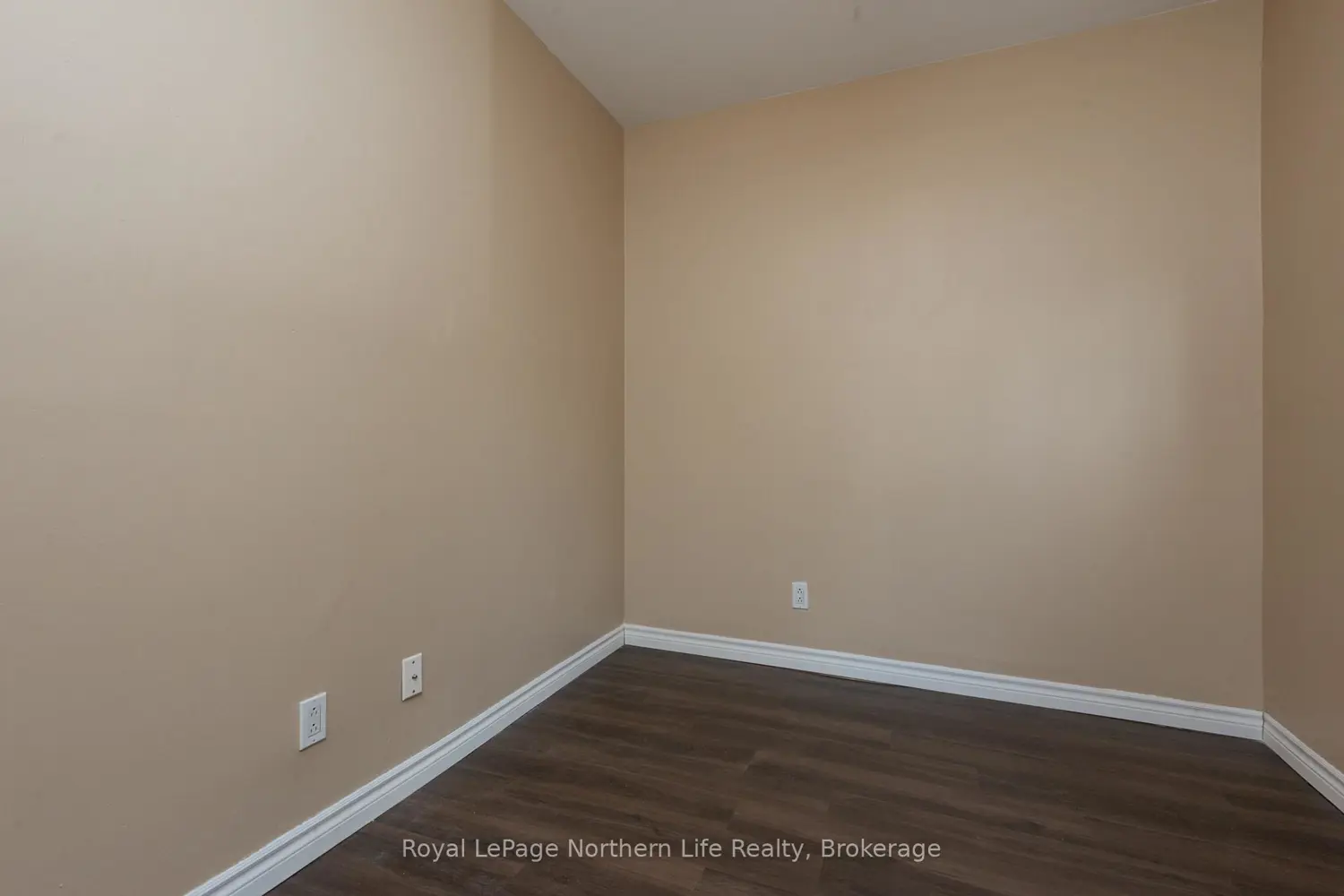 Additional image 11 of 111 Norwood Avenue