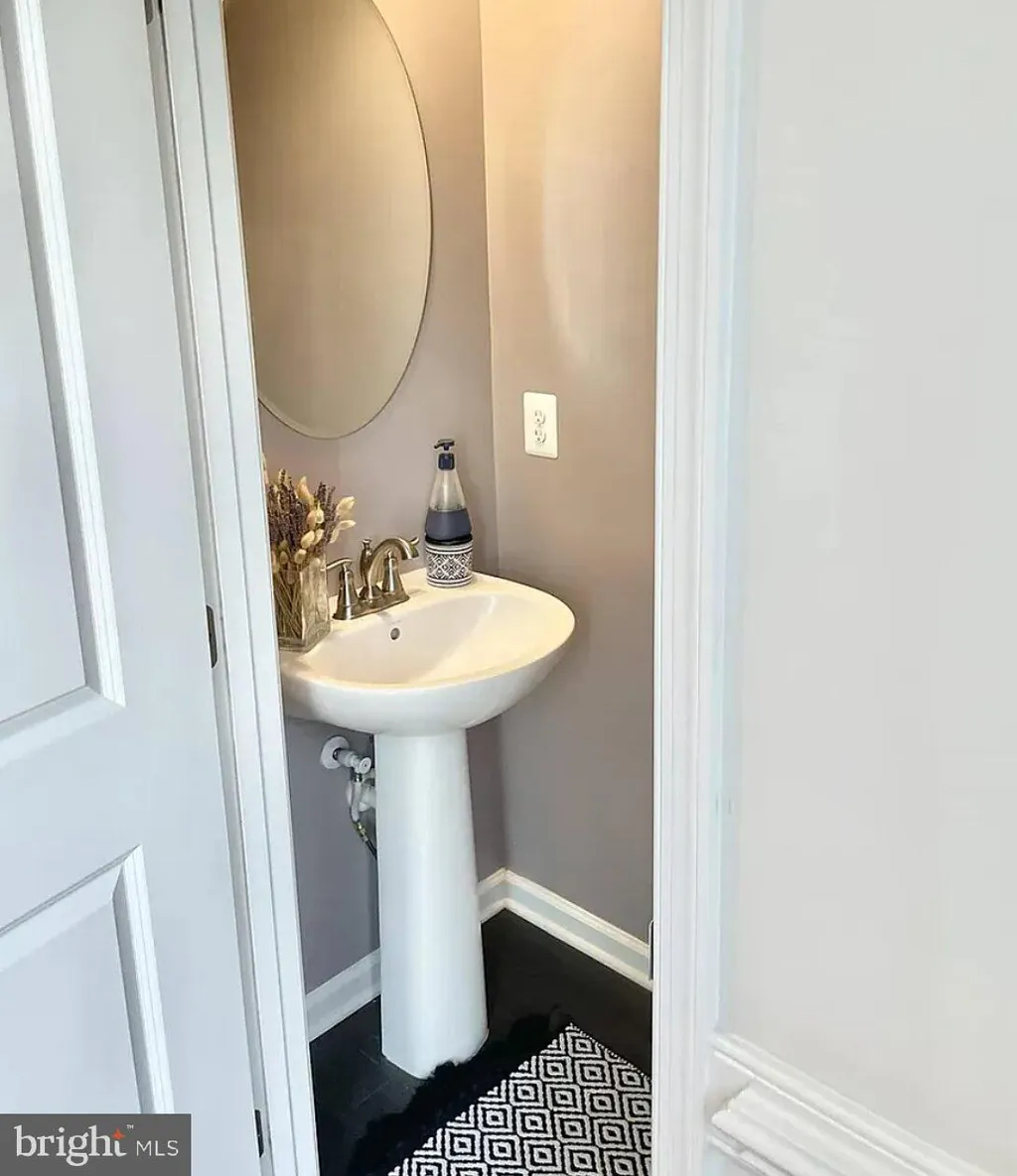 Additional image 30 of 3634 Commodore Joshua Barney Drive NE, Washington, DC 20018