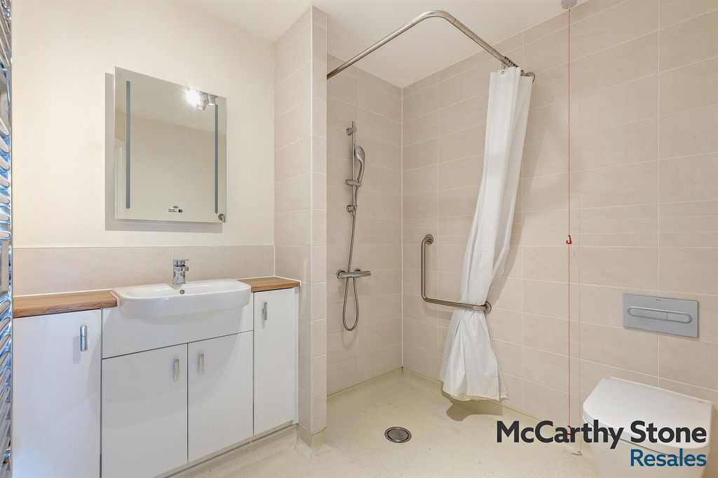 Additional image 9 of 2 bed flat for saleMonument Place, Endless Street, Salisbury SP1