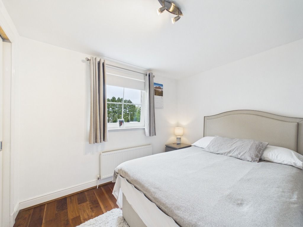Additional image 10 of 2 bed flat for salePark Holme Court, Hamilton, South Lanarkshire ML3