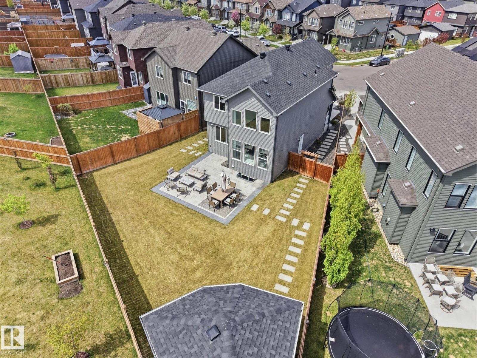 Additional image 2 of 2128 Graydon Hill Crescent SW, Edmonton, AB, T6W4K6