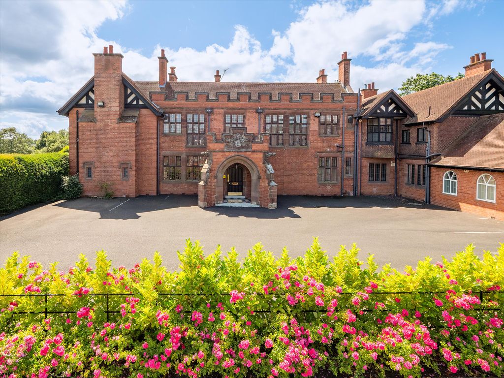 Additional image 3 of 6 bed detached house for saleThe Manor House & Cranford House, Kenilworth Road, Blackdown, Leamington Spa, Warwickshire CV32