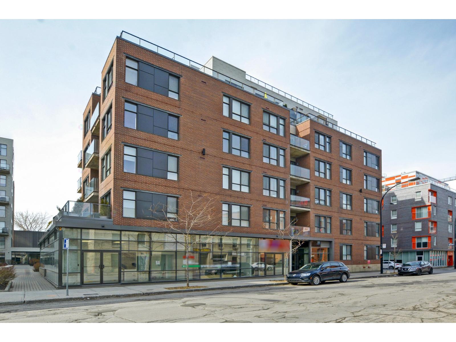 1811 Rue William