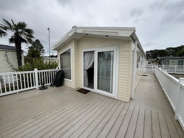 2 bed bungalow for saleMonkton Street, Monkton, Ramsgate CT12