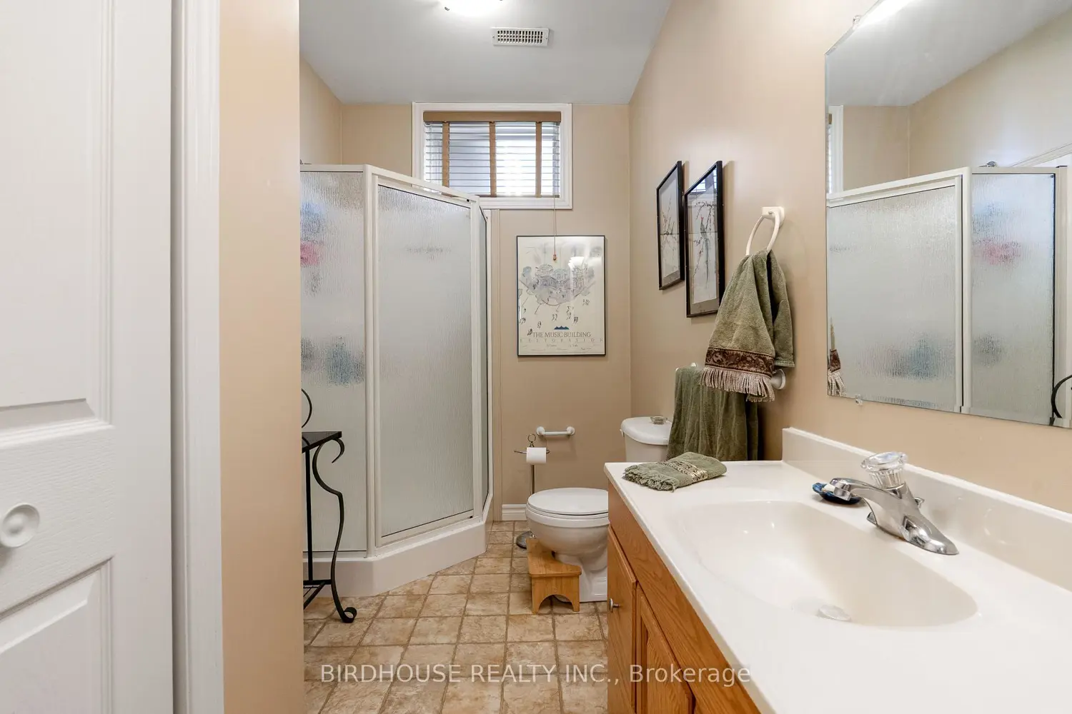 Additional image 14 of 2309 Sumac Street