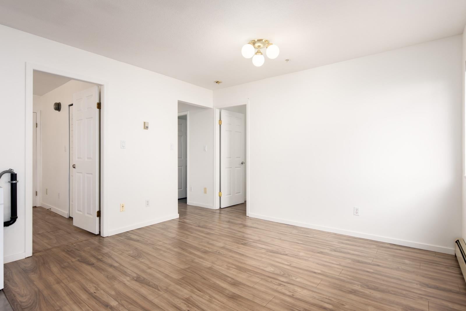 Additional image 6 of Main-4502 Nanaimo Street, Vancouver, BC, V5N 5J4