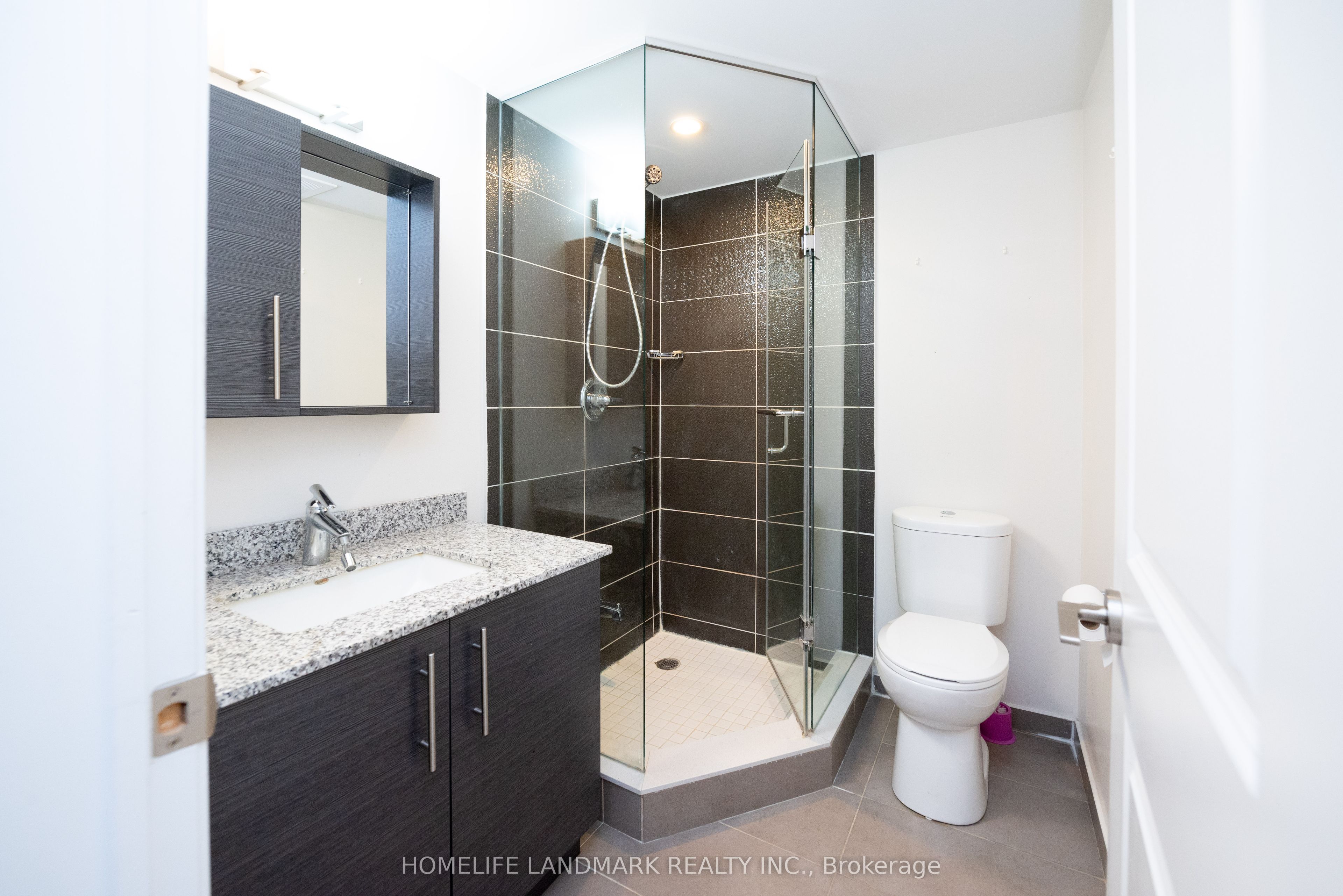 Additional image 5 of 319 South Park Road, Markham, ON, L3T 0B9