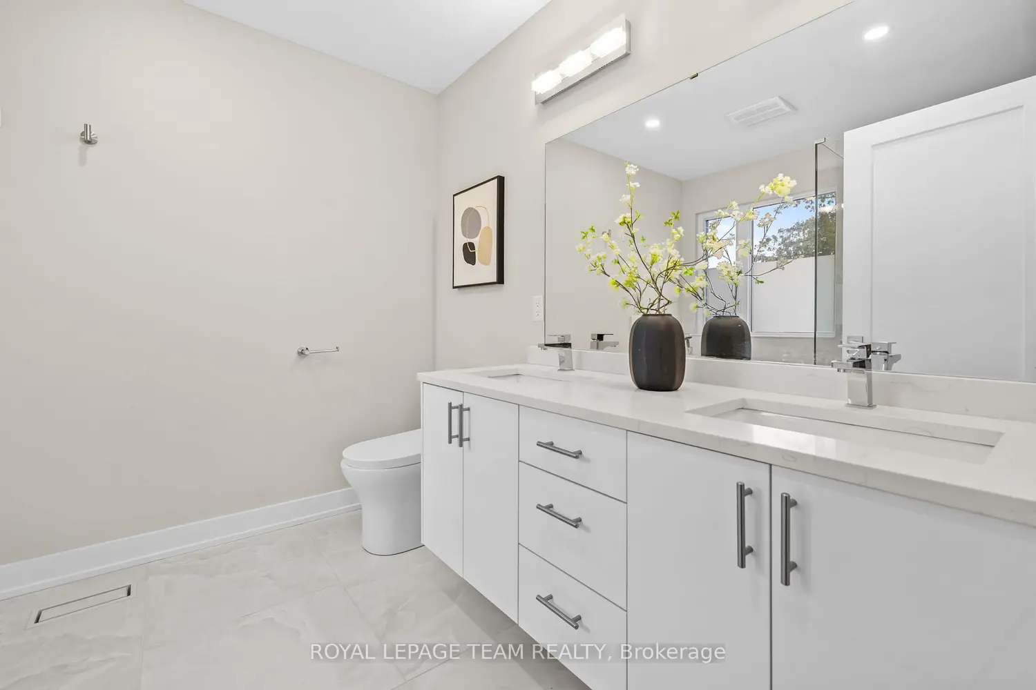 Additional image 13 of 498 Wentworth Avenue